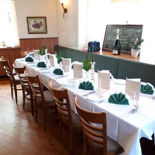 4 Jahreszeitenstüberl 4 Jahreszeitenstüberl